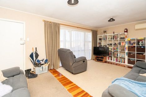 Photo of property in 48 Mears Road, St Andrews, Hamilton, 3200