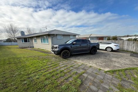 Photo of property in 9 Locket Road, Glenfield, Auckland, 0629