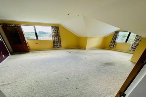 Photo of property in 3 Hastings Grove, Wainuiomata, Lower Hutt, 5014