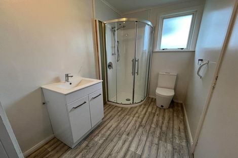 Photo of property in 8 Lowestoft Place, West End, Palmerston North, 4412