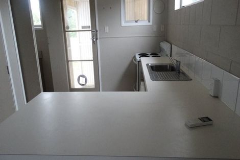 Photo of property in 68b Southsea Crescent, Silverdale, Hamilton, 3216