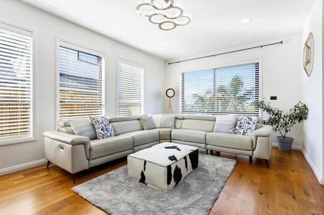 Photo of property in 40 Bounty Road, Long Bay, Auckland, 0630