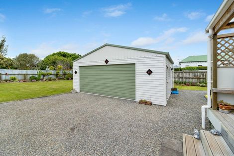 Photo of property in 68 Conway Road, Eltham, 4322