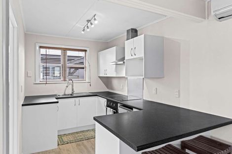 Photo of property in 36 Ormond Street, Woodville, 4920