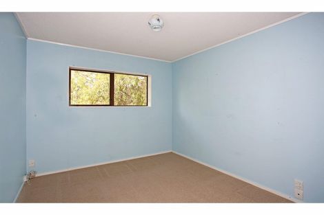 Photo of property in 2/60 Beach Road, Pahurehure, Papakura, 2113