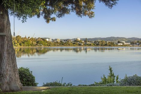 Photo of property in 92 Myres Street, Otumoetai, Tauranga, 3110