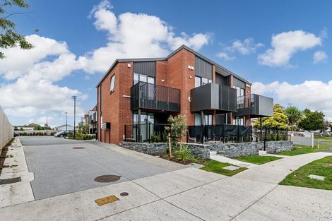 Photo of property in 15/12 Humphreys Place, Mangere, Auckland, 2022