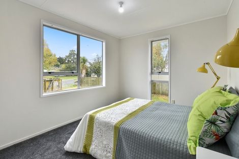 Photo of property in 20 Rountree Place, Conifer Grove, Takanini, 2112