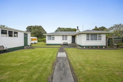 Photo of property in 3-5 Warwick Street, Patea, 4520