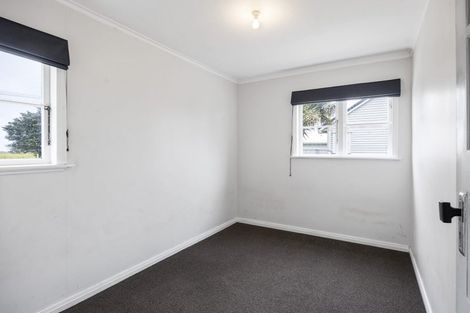 Photo of property in 12 Egmont Street, Patea, 4520