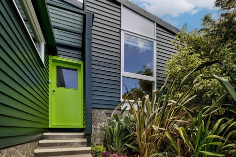 Photo of property in 4 Huntleigh Park Way, Ngaio, Wellington, 6035