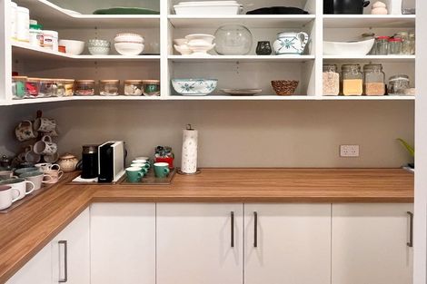 Photo of property in 18 Orchiston Way, Lincoln, 7608