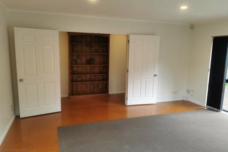 Photo of property in 3/18 Pleasant Road, Glen Eden, Auckland, 0602