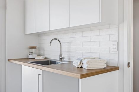 Photo of property in 27 Derbridge Street, Woodend, 7610