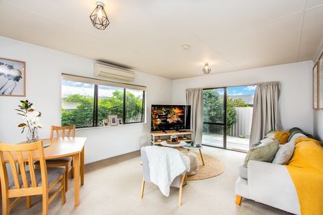 Photo of property in 2 Corinth Place, Sunnybrook, Rotorua, 3015