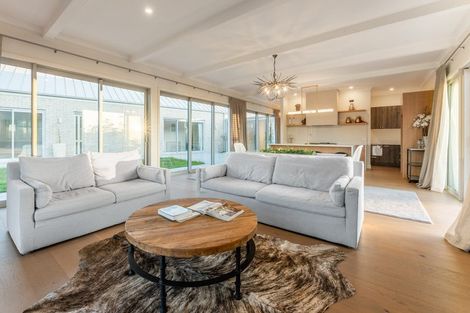 Photo of property in 4 Myra Evelyn Grove, Dairy Flat, Albany, 0792