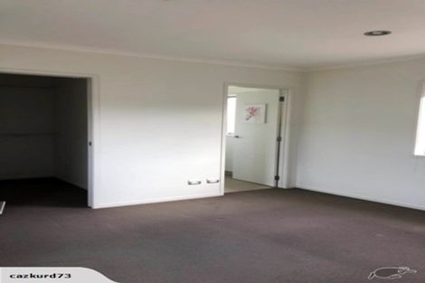 Photo of property in 61c Fields Parade, Oteha, Auckland, 0632