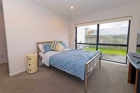 Photo of property in 8a Elcoat Avenue, Henderson, Auckland, 0612