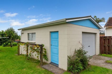 Photo of property in 61 Queen Street, Te Puke, 3119