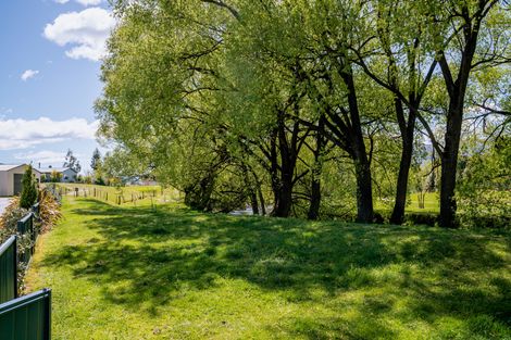 Photo of property in 135 Main Road, Luggate, Cromwell, 9383