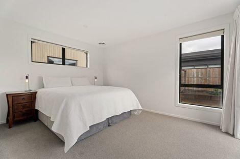 Photo of property in 43 Bannister Street, Jacks Point, Queenstown, 9371