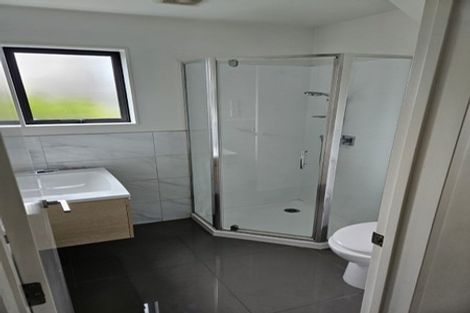 Photo of property in 9 Kaweka Street, New Lynn, Auckland, 0600