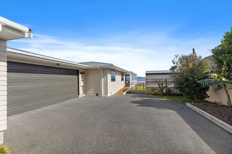 Photo of property in 26 Arawa Avenue, Maketu, Te Puke, 3189