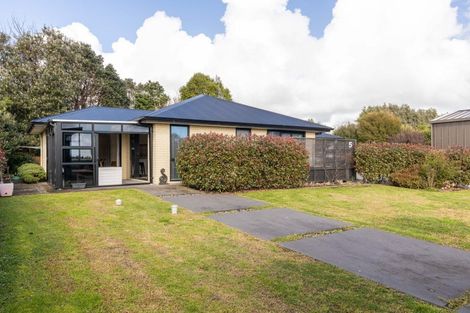 Photo of property in 5 Mahuru Lane, Okato, 4335