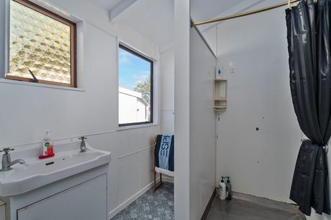 Photo of property in 64 Oyster Drive, Cooks Beach, Whitianga, 3591