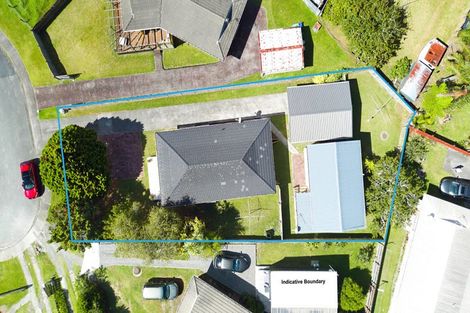 Photo of property in 8 Vanden Place, Henderson, Auckland, 0610