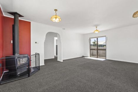 Photo of property in 69 Cullimore Street, Pukete, Hamilton, 3200