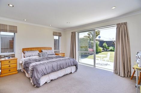 Photo of property in 7 Wairepo Close, Rangiora, 7400