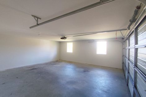 Photo of property in 3 Cityview Place, Massey, Auckland, 0614