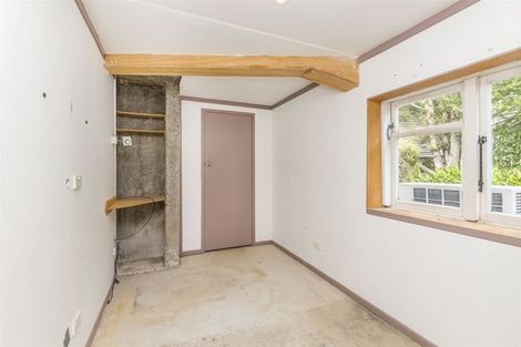 Photo of property in 11 Warwick Street, Wilton, Wellington, 6012