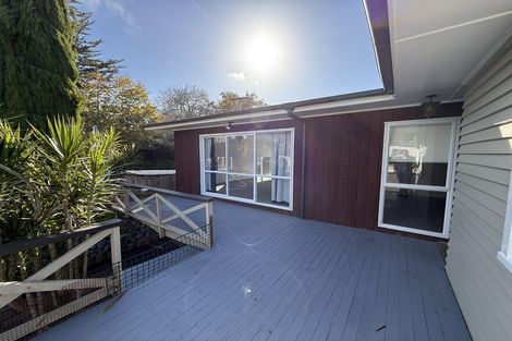 Photo of property in 5 Trelawn Place, Cockle Bay, Auckland, 2014