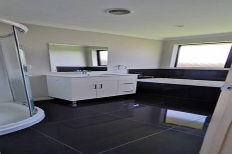 Photo of property in 32a Laurie Avenue, Papakura, 2110