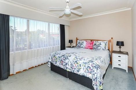 Photo of property in 22 Tatariki Street, Rosehill, Papakura, 2113