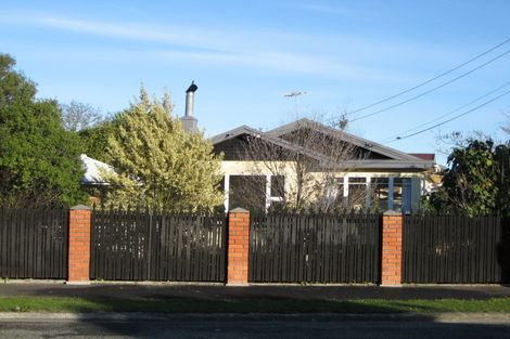 Photo of property in 186 Keyes Road, New Brighton, Christchurch, 8083