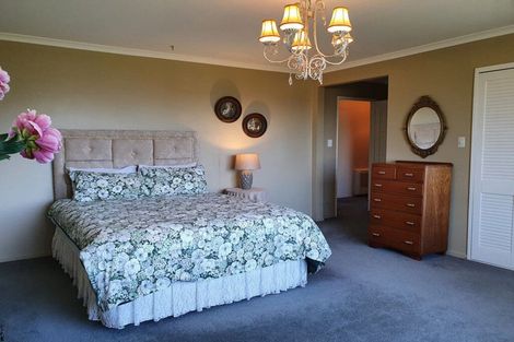 Photo of property in 35 Murray Place, Lake Tekapo, 7999