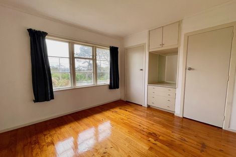 Photo of property in 38 Millbrook Road, Henderson, Auckland, 0612