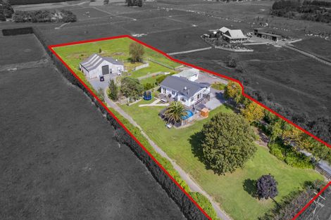 Photo of property in 27 Whatapaka Road, Karaka, Papakura, 2580