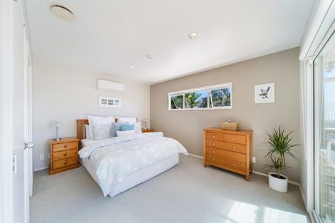 Photo of property in 2/32 Abercrombie Street, Howick, Auckland, 2014