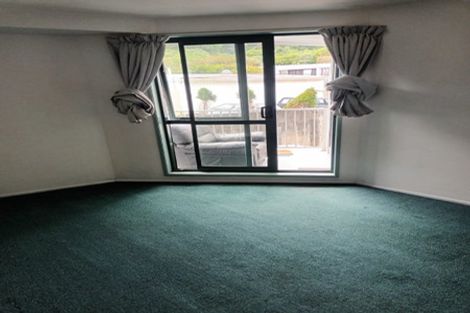 Photo of property in Palm Grove Apartments, 8/13d Palm Grove, Berhampore, Wellington, 6023