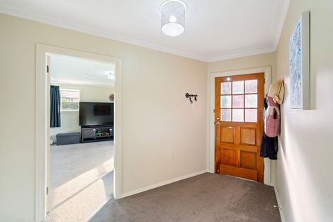 Photo of property in 17 Colquhoun Street, Glenross, Dunedin, 9011