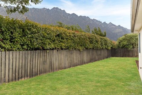 Photo of property in 37b Elm Tree Avenue, Frankton, Queenstown, 9300