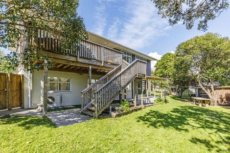 Photo of property in 8 Altona Road, Forrest Hill, Auckland, 0620