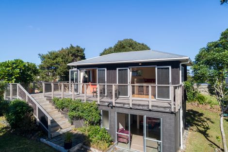 Photo of property in 331 Molesworth Drive, Mangawhai Heads, Mangawhai, 0505
