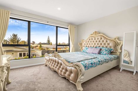 Photo of property in 6/684 Te Atatu Road, Te Atatu Peninsula, Auckland, 0610
