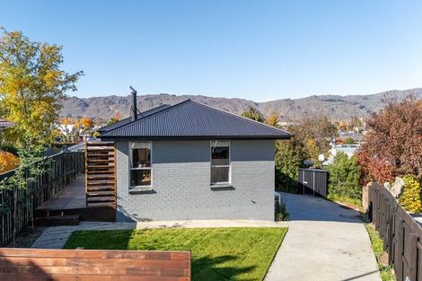 Photo of property in 128 Ashworth Street, Alexandra, 9320