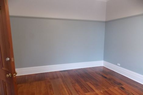 Photo of property in 25 Everton Terrace, Kelburn, Wellington, 6012